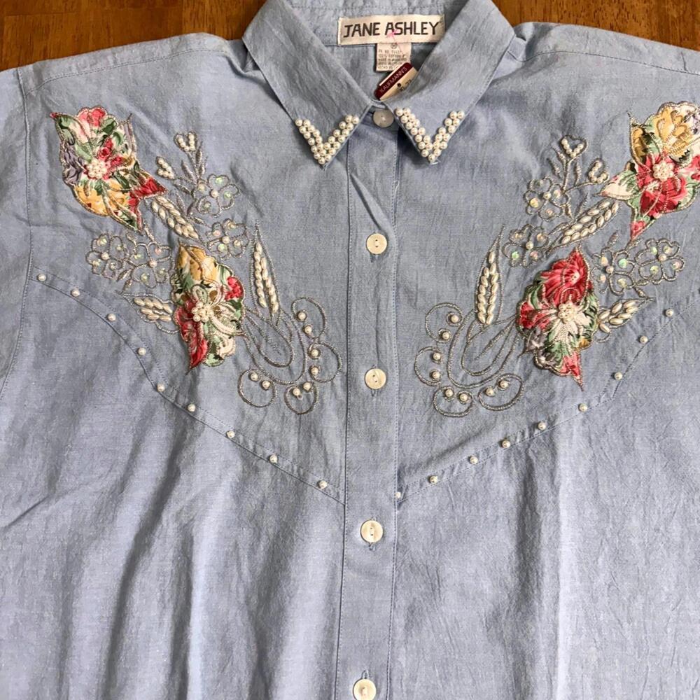 VTG Jane Ashley Chambray Shirt Womens M Denim Floral Beaded Western Cowgirl NWT - Picture 1 of 8
